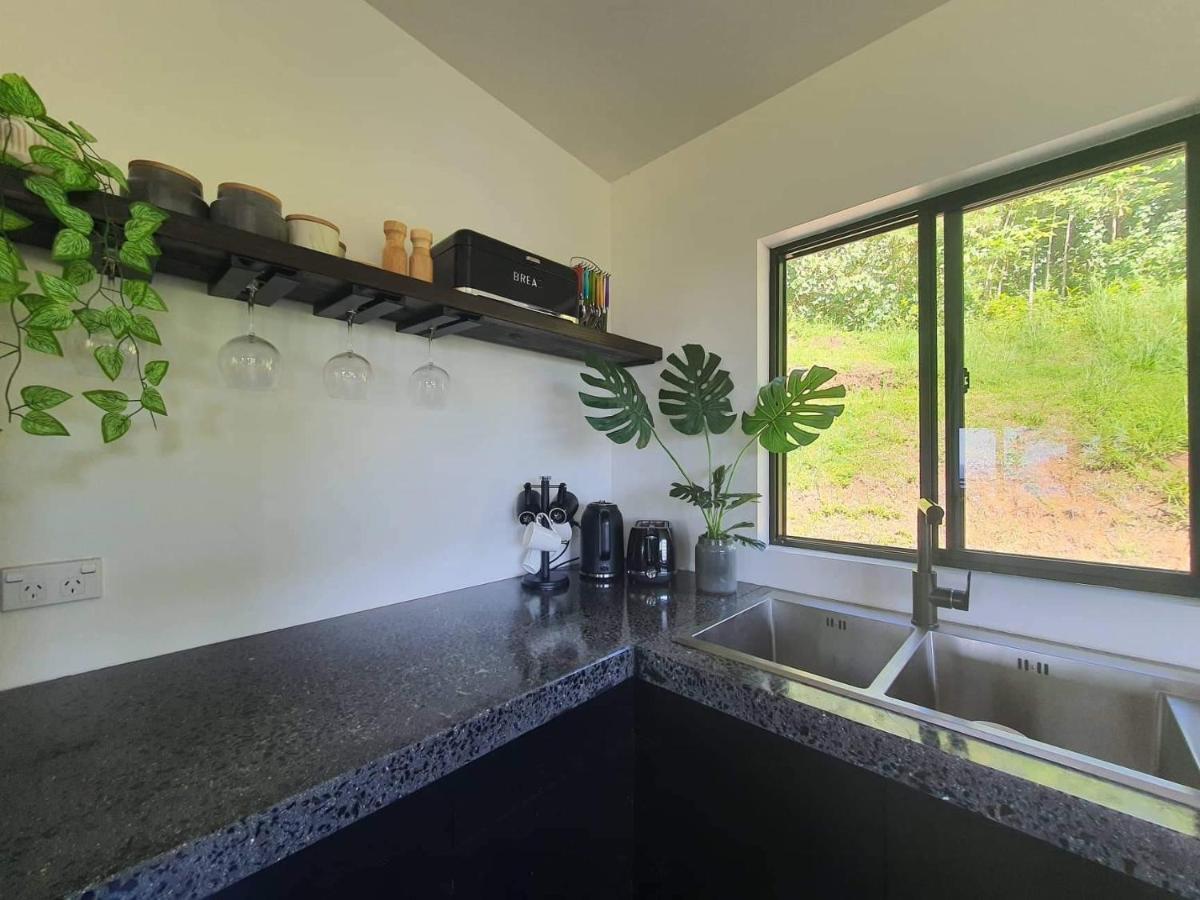 Tematas Mountain Villa Аваруа Экстерьер фото